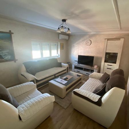 Apartman Niksic Apartment Exterior photo